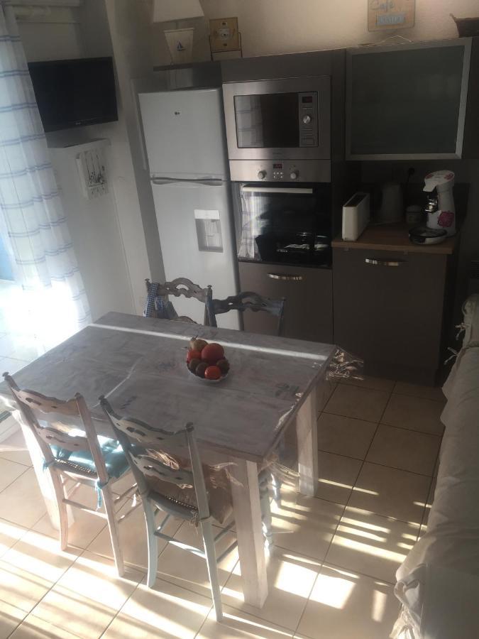 Holidayland 6 Ou 7 Personnes Avec Terrasse Et Place De Parking Privative *